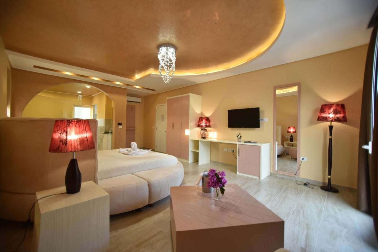Monte Mare Hotel Vlore Exterior photo
